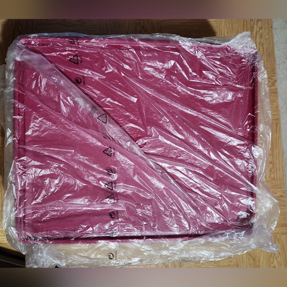 Tupperware Large Storage Tote - Picture 3 of 5